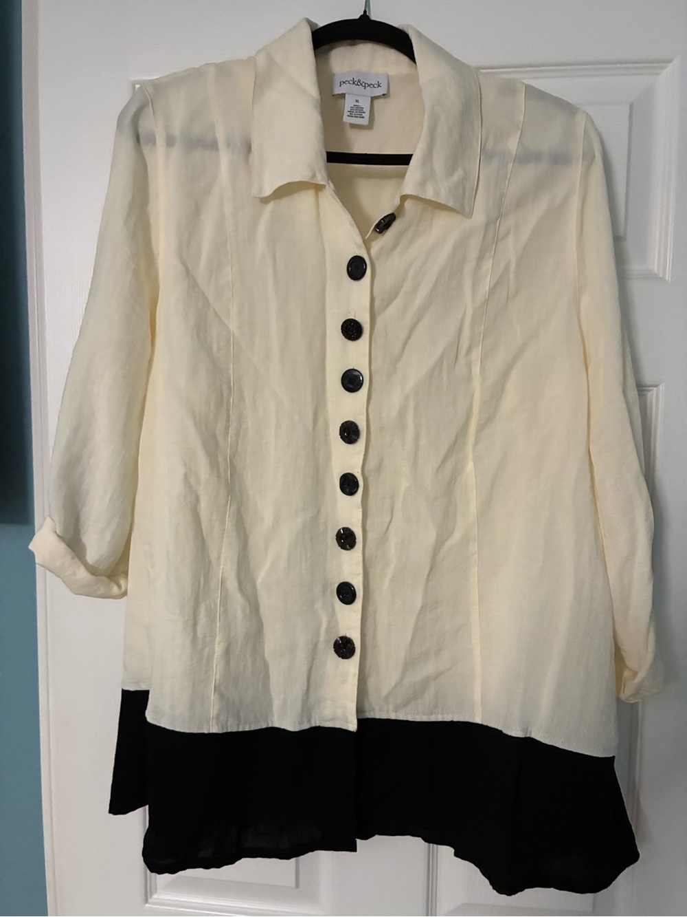 Peck & Peck Cream Blouse with Black Hem and Buttons